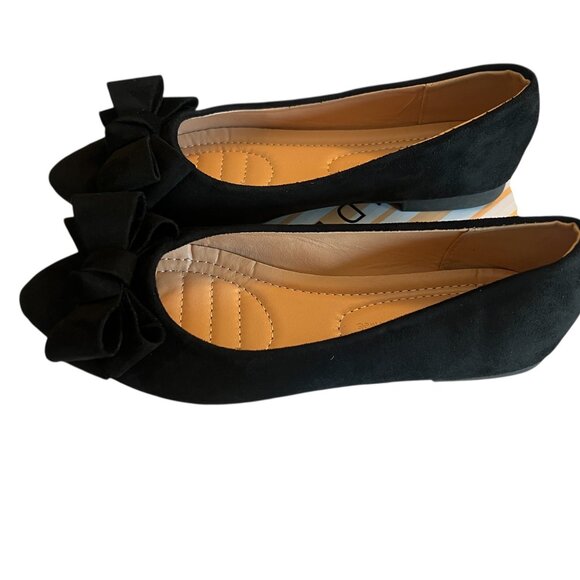 NEW Women's Black Faux Suede Pointed Tow Bow Detail Flats - Size 7 - Picture 5 of 5